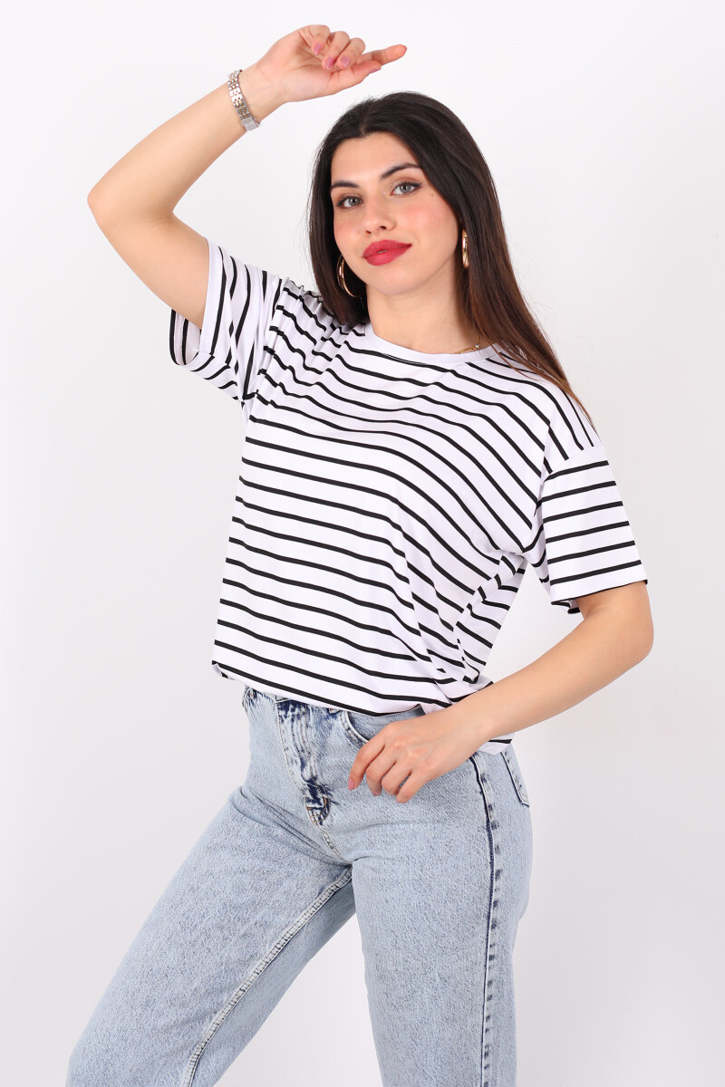 Çizgili Beyaz Kadın Oversize T-Shirt - 3