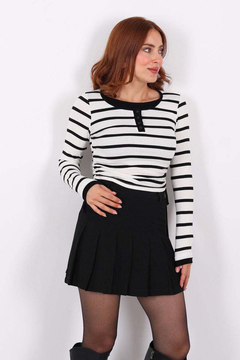 Çizgili Düğmeli Yandan Büzgülü Beyaz Kadın Body - 3