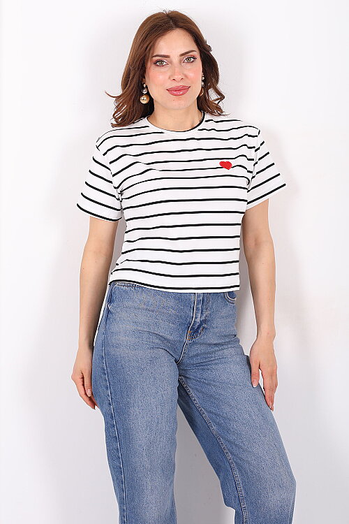 Çizgili Kalp Nakışlı Kadın Beyaz T-Shirt - 3