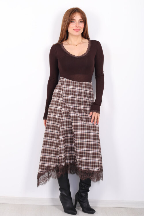 Dantelli Asimetrik Kesim Ekose Kadın Kahverengi Midi Etek - 4