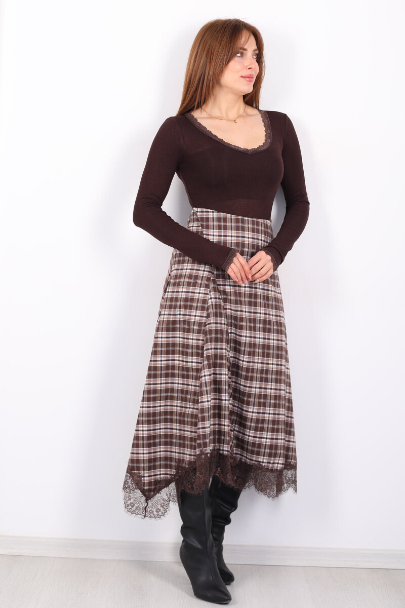 Dantelli Asimetrik Kesim Ekose Kadın Kahverengi Midi Etek - 1