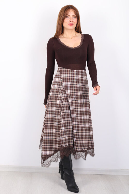 Dantelli Asimetrik Kesim Ekose Kadın Kahverengi Midi Etek - 3
