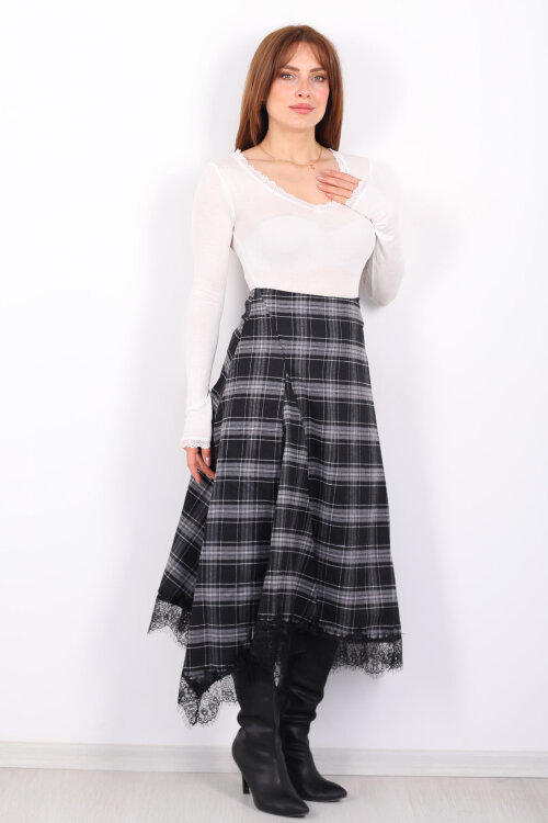 Dantelli Asimetrik Kesim Ekose Kadın Siyah Midi Etek - 4