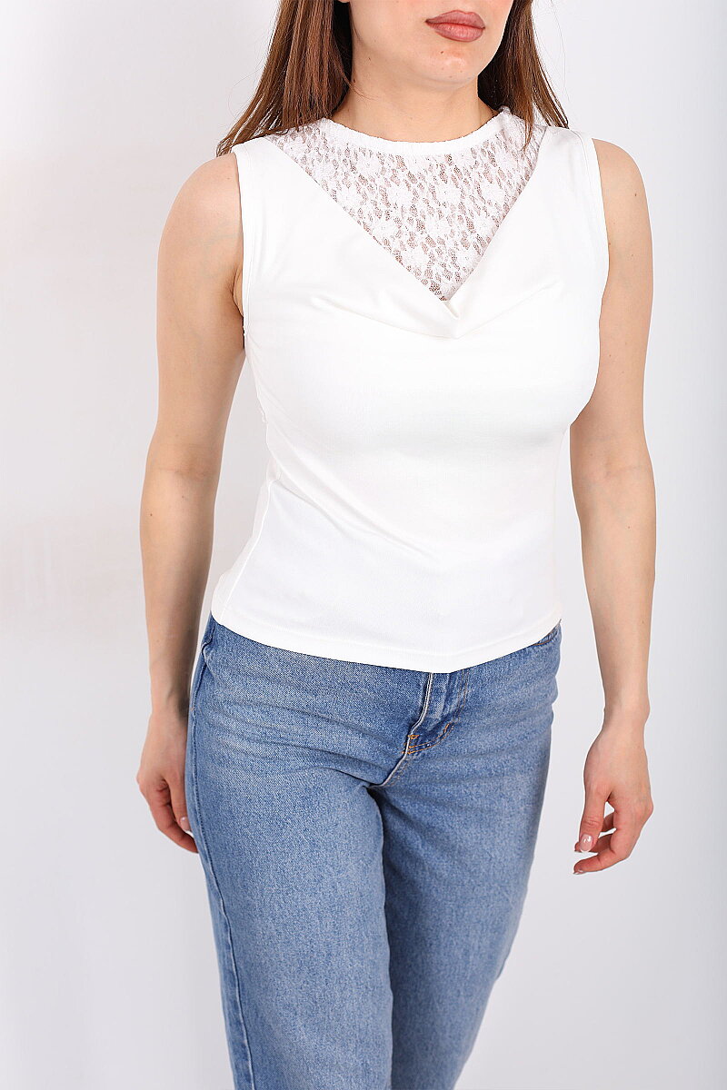 Degaje Yaka Dantelli Kadın Beyaz Kolsuz Bluz - 2