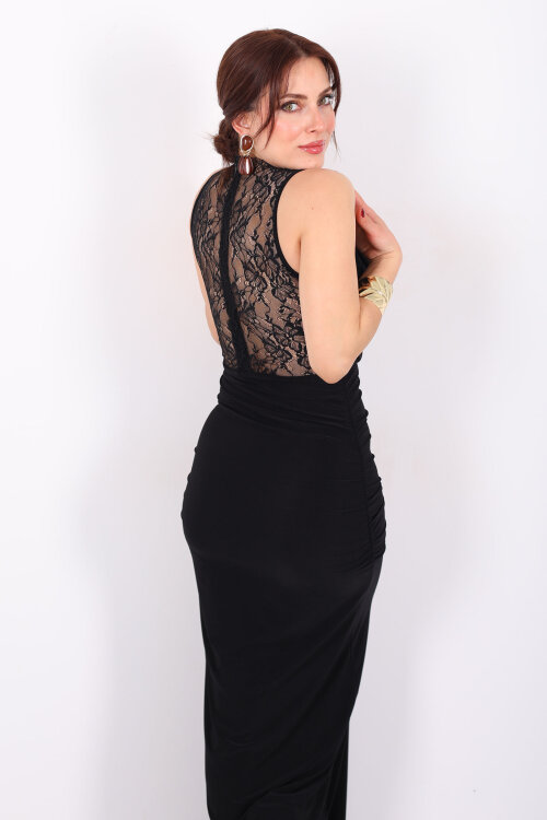 Degaje Yaka Ön Ve Arka Dantel Detaylı Kadın Siyah Elbise - Berox