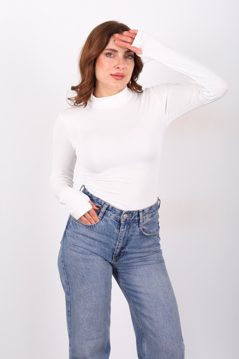 Dik Yaka Beyaz Kadın Çıtçıtlı Body - 1