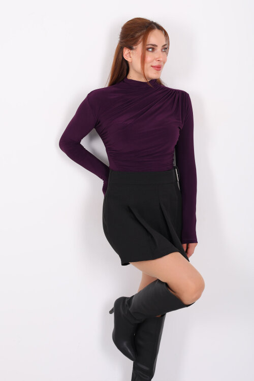 Dik Yaka Büzgü Detaylı Mor Kadın Sandy Bluz - Berox