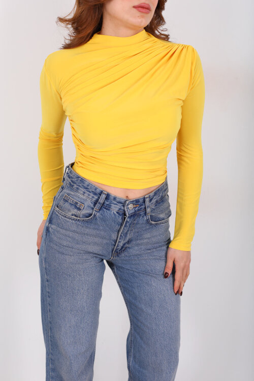 Dik Yaka Büzgü Detaylı Sarı Kadın Sandy Bluz - Berox (1)