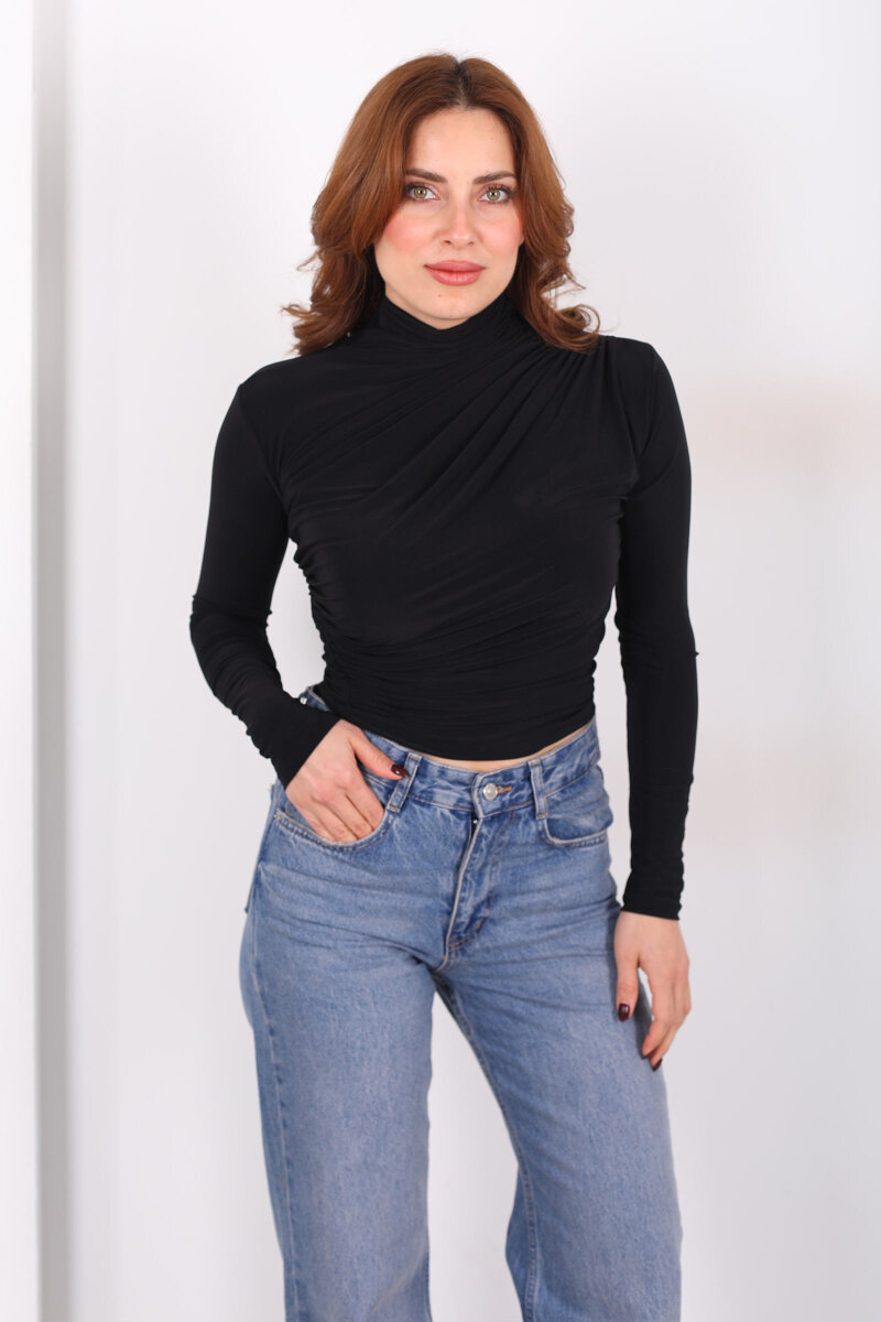 Dik Yaka Büzgü Detaylı Siyah Kadın Sandy Bluz - 1