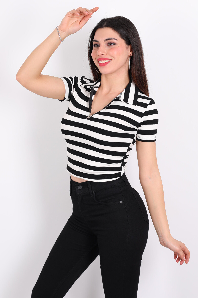 Dik Yaka Yarım Fermuar Beyaz Kadın Crop - 1