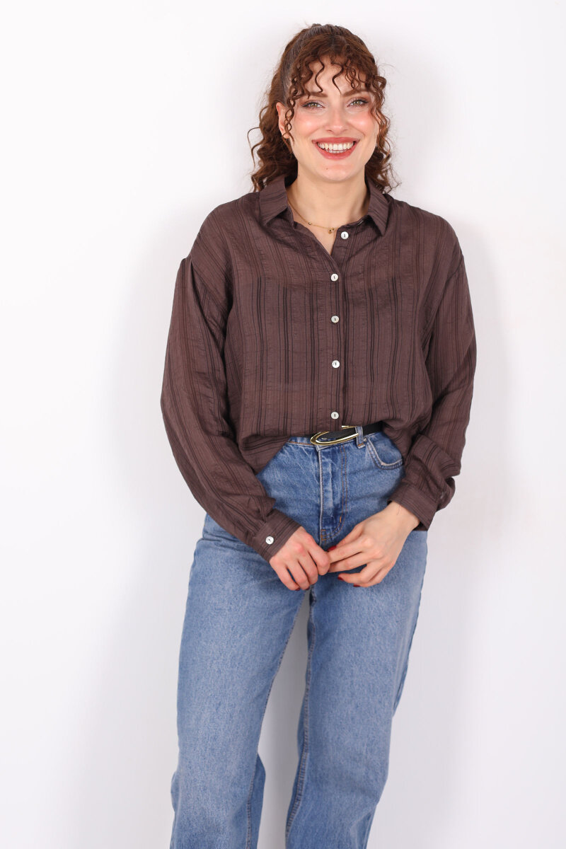 Dokulu Oversize Hafif Transparan Kadın Kahverengi Gömlek - 4