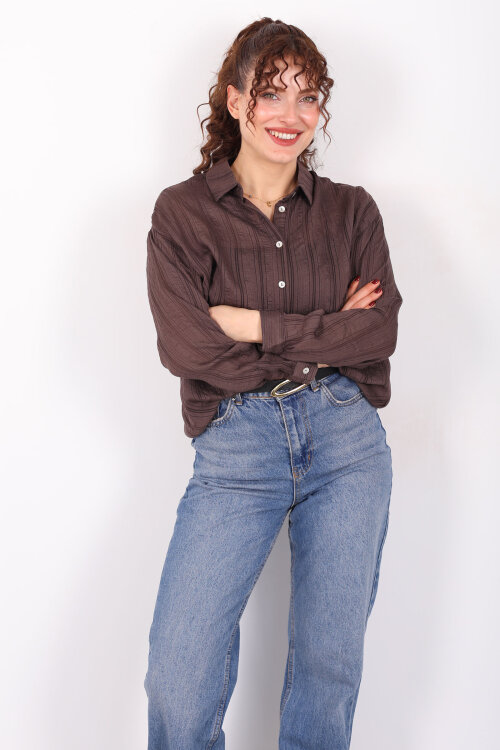 Dokulu Oversize Hafif Transparan Kadın Kahverengi Gömlek - Berox