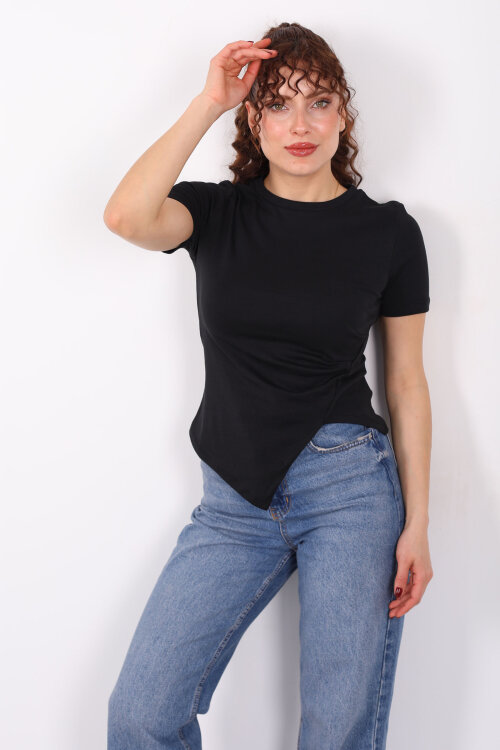 Drape Detaylı Asimetrik Kesim Kısa Kol Siyah Kadın Bluz - 3