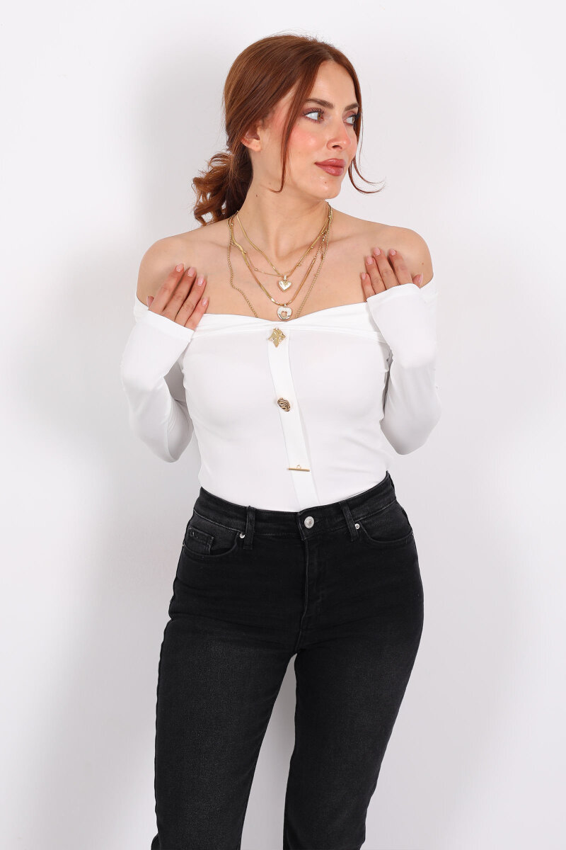 Düğme Aksesuarlı Madonna Yaka Beyaz Kadın Crop - 3