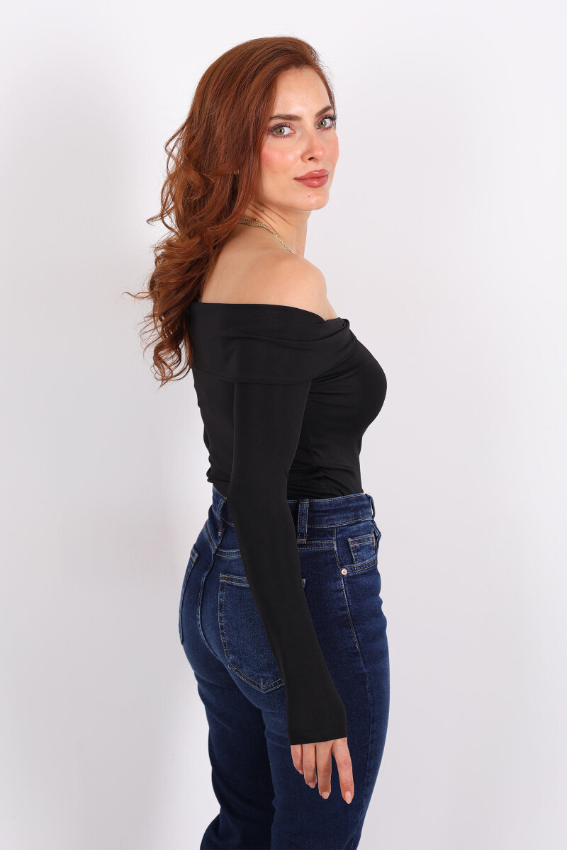 Düğme Aksesuarlı Madonna Yaka Siyah Kadın Crop - 4