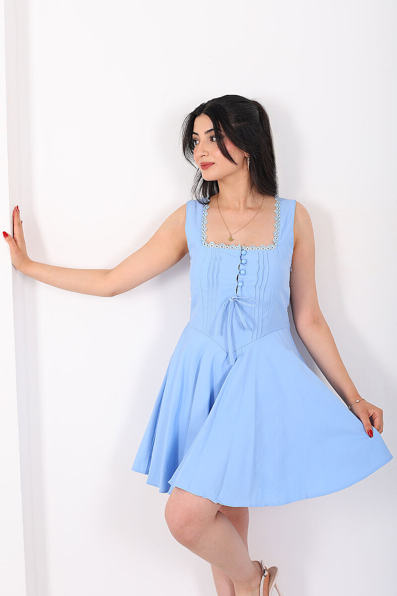 Düğme Detaylı Kalın Askılı Bebe Mavi Kadın Mini Elbise - 1