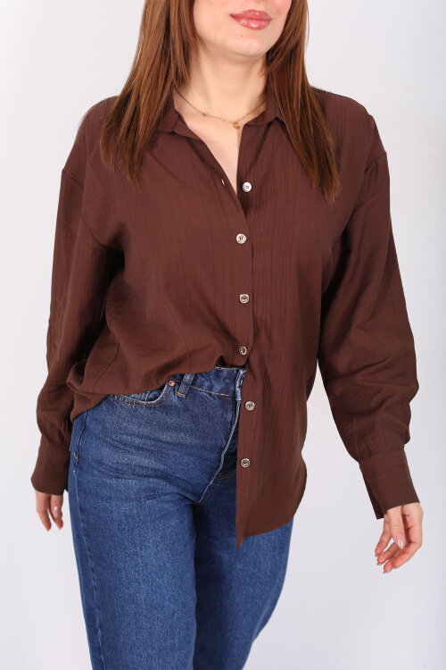 Düğmeli Dokulu Kahverengi Kadın Oversize Gömlek - Berox (1)