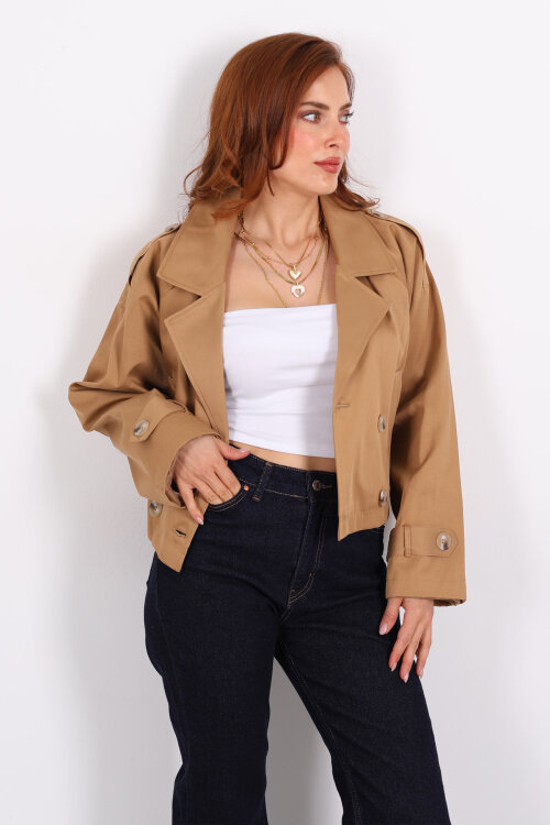 Düğmeli Kısa Camel Kadın Trençkot - Berox