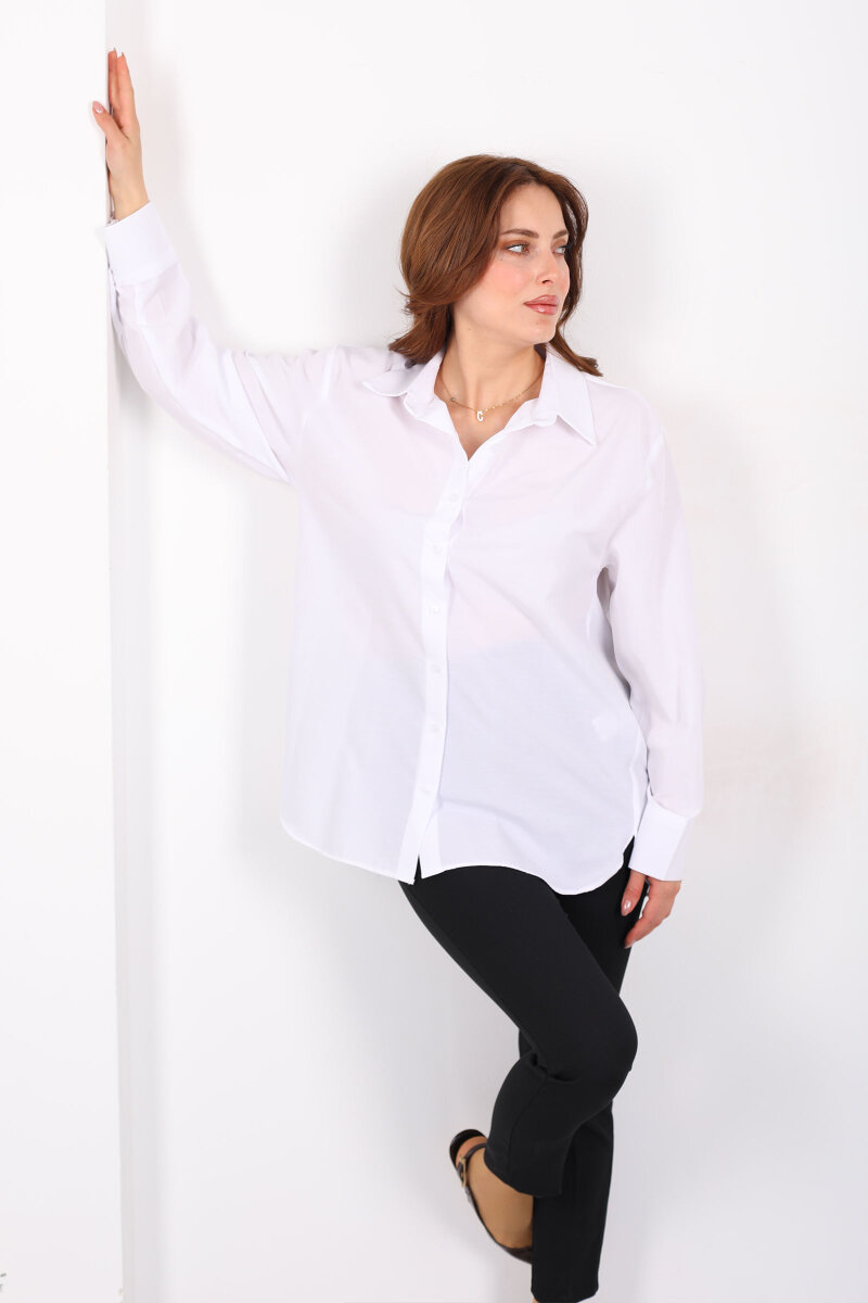 Düğmeli Uzun Kadın Linda Beyaz Gömlek - 1