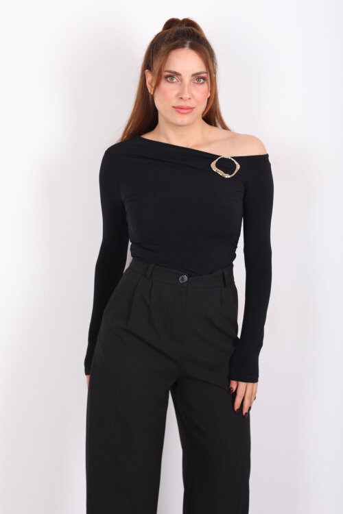 Düşük Omuz Aksesuar Detaylı Siyah Kadın Sandy Bluz - 3