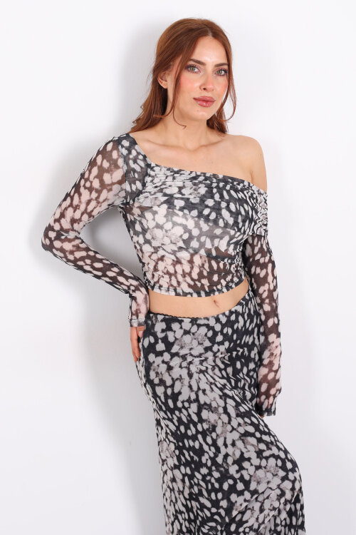 Düşük Omuz Leopar Desenli Siyah Kadın Bluz - 3