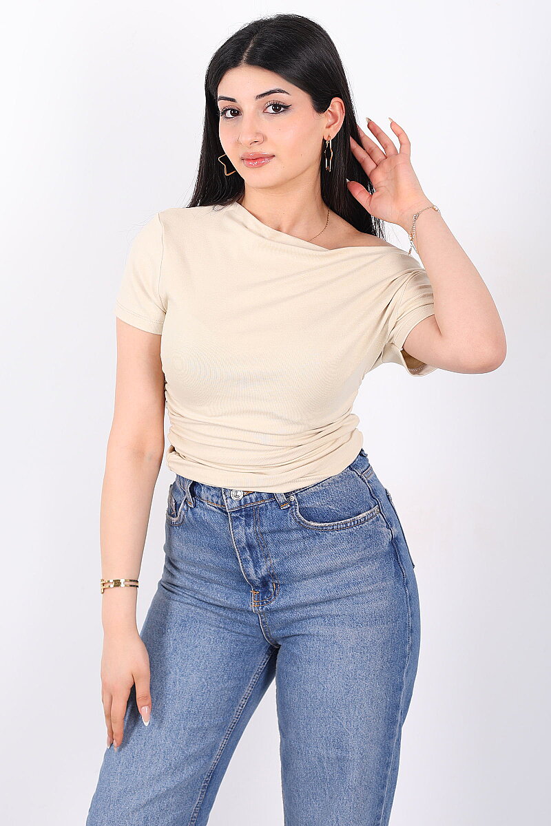 Düşük Omuz Yanları Drapeli Kadın Bej Kısa Kol Basic Body - 3