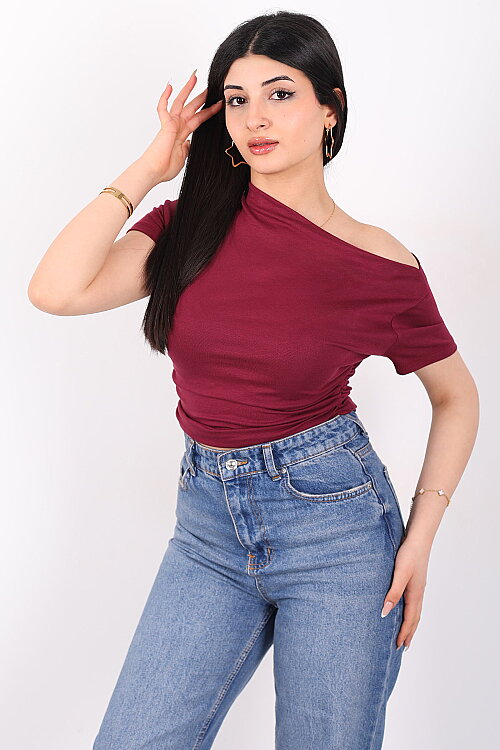 Düşük Omuz Yanları Drapeli Kadın Bordo Kısa Kol Basic Body - Berox
