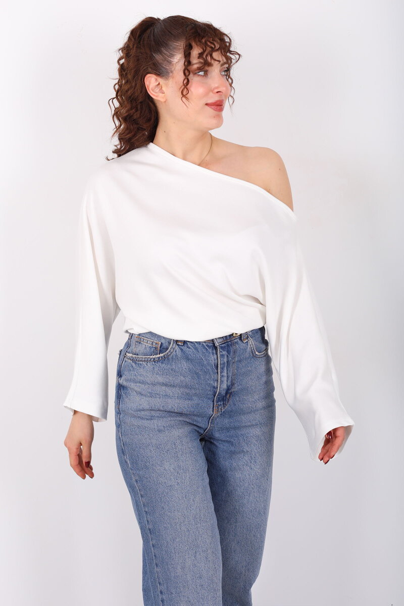 Düşük Omuz Yarasa Kol Beyaz Kadın Bluz - 4
