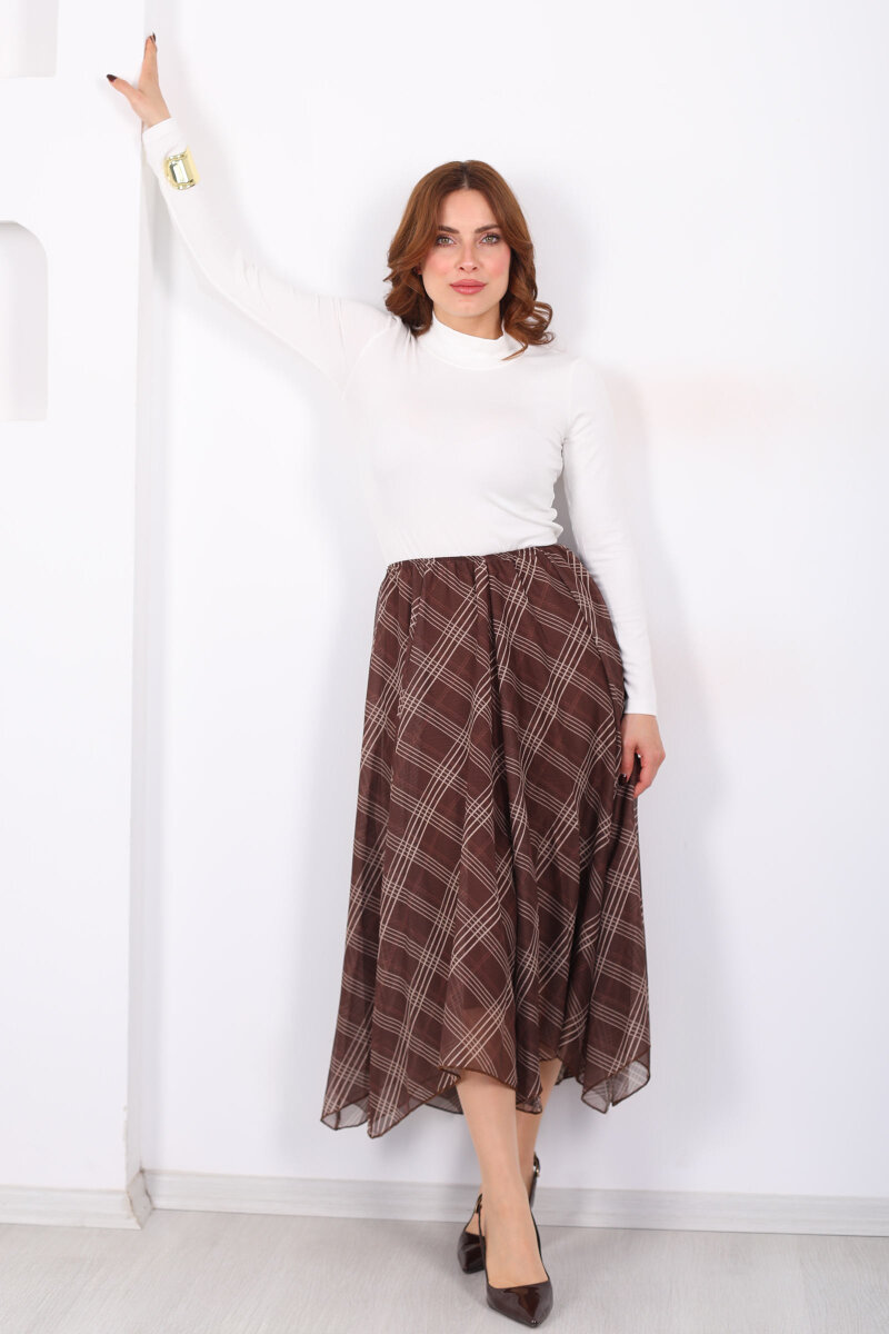 Ekose Desenli Asimetrik Kahverengi Kadın Kloş Etek - 1