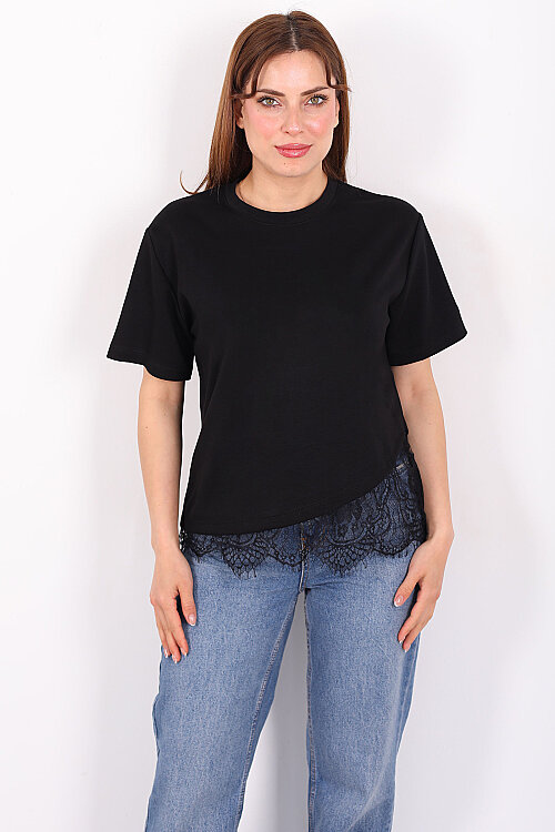 Eteği Çapraz Dantelli Siyah Kadın Kısa Kol T-Shirt - 6