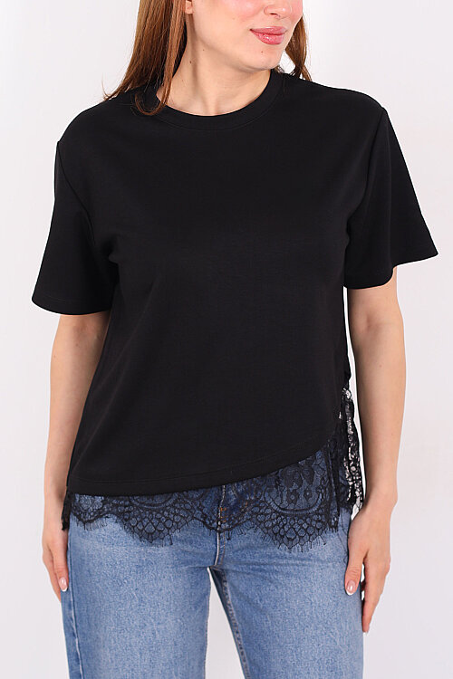 Eteği Çapraz Dantelli Siyah Kadın Kısa Kol T-Shirt - Berox (1)