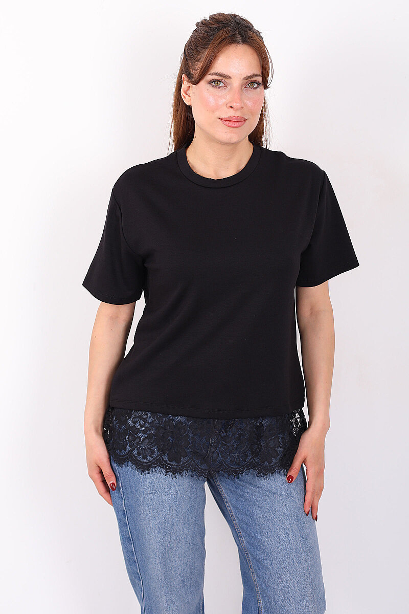 Eteği Dantelli Bisiklet Yaka Siyah Kadın T-Shirt - 1