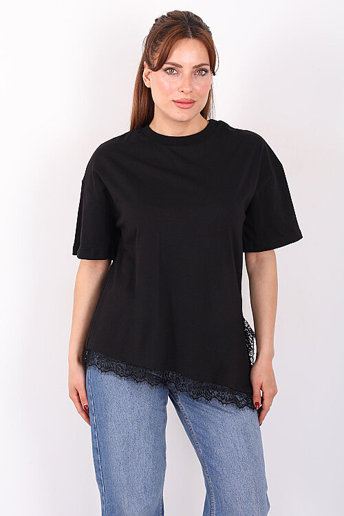 Eteği Güpür Detaylı Bisiklet Yaka Siyah Kadın Asimetrik T-Shirt - Berox