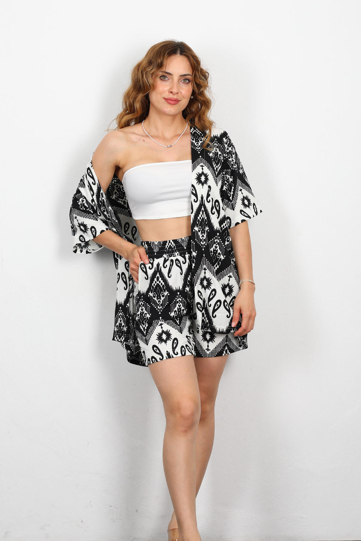 Etnik Desen Şortlu Krep Siyah Kadın Kimono Takım