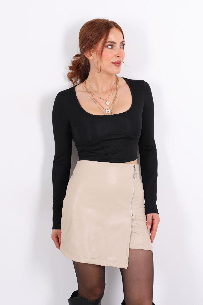 Fermuarlı Asimetrik Kesim Taş Rengi Kadın Deri Şort Etek - 5