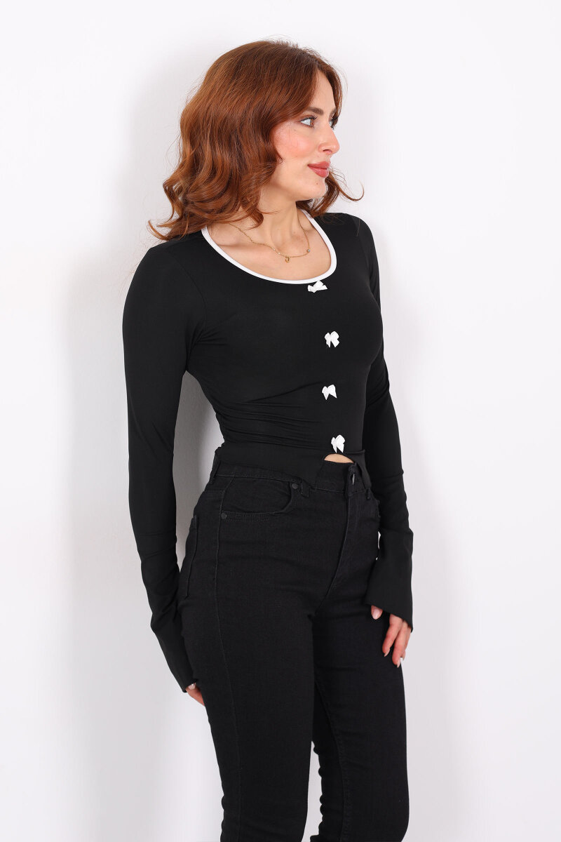 Fiyonklu Biyeli Kolları Yırtmaçlı Siyah Kadın Bluz - 6