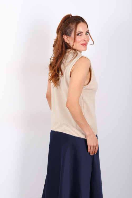 Fularlı Düğmeli Krem Kadın Triko Yelek - 6