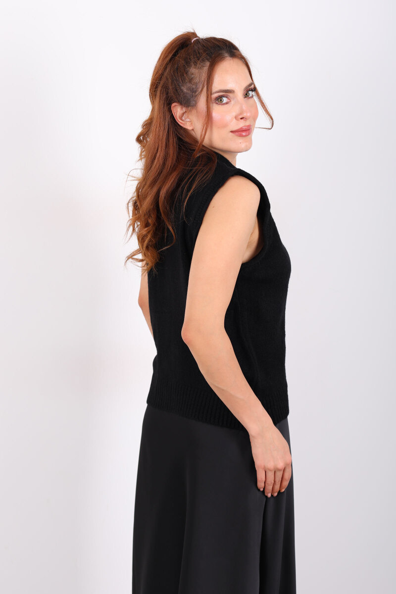 Fularlı Düğmeli Siyah Kadın Triko Yelek - 5