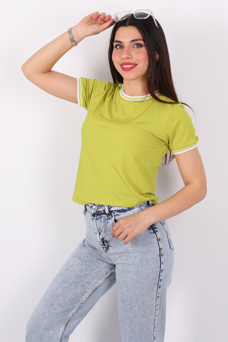 Bisiklet Yaka Garnili Fıstık Yeşili Kadın Fitilli T-Shirt - 3