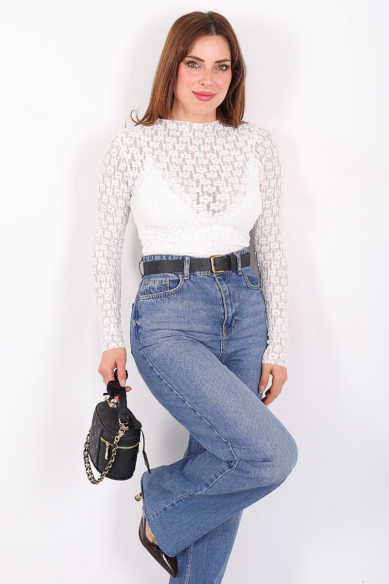 Geniş Yaka Çiçek Dantel Beyaz Kadın Bluz - 1