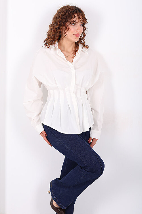 Gizli Düğmeli Belden Oturtmalı Kadın Ekru Pileli Gömlek - Berox