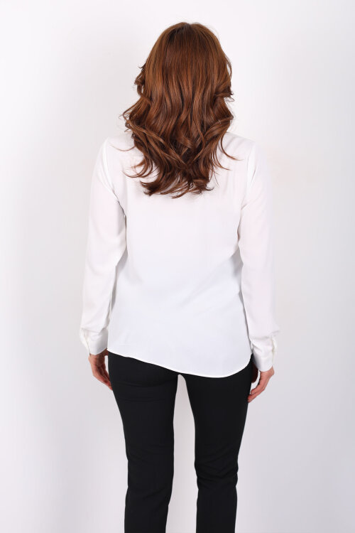 Gizli Düğmeli Fularlı Kadın Beyaz Saten Gömlek - 6