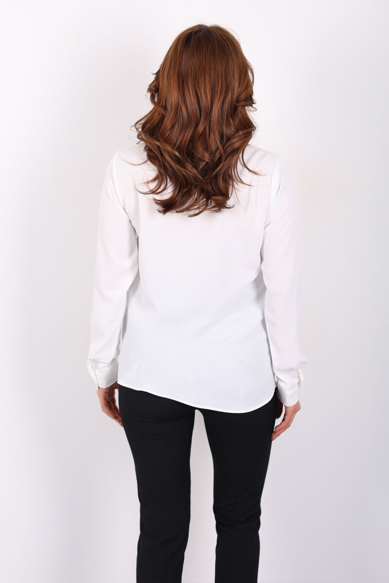 Gizli Düğmeli Fularlı Kadın Beyaz Saten Gömlek - 6