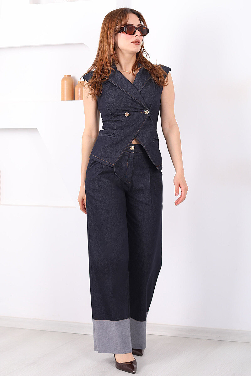 Gold Düğmeli Kadın Lacivert Yelek Ters Paça Pantolon Takım - 3