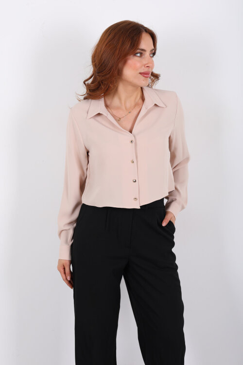 Gold Düğmeli Viskon Bej Kadın Crop Gömlek - 4