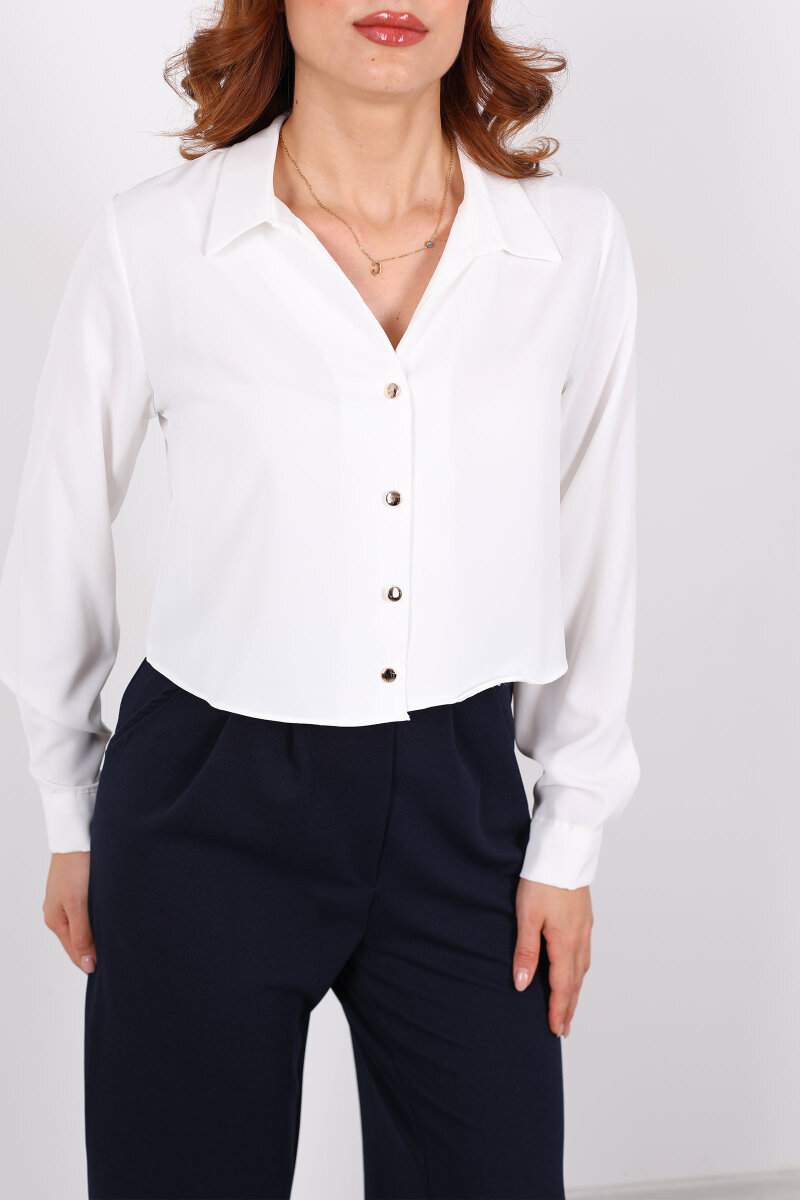 Gold Düğmeli Viskon Beyaz Kadın Crop Gömlek - 2