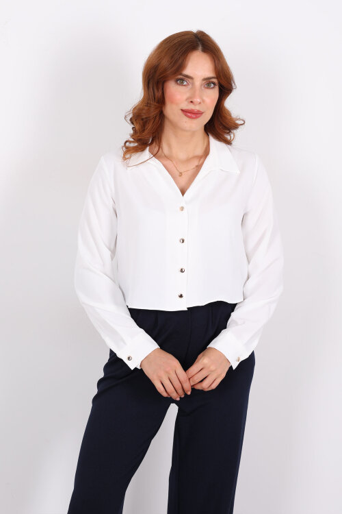 Gold Düğmeli Viskon Beyaz Kadın Crop Gömlek - Berox