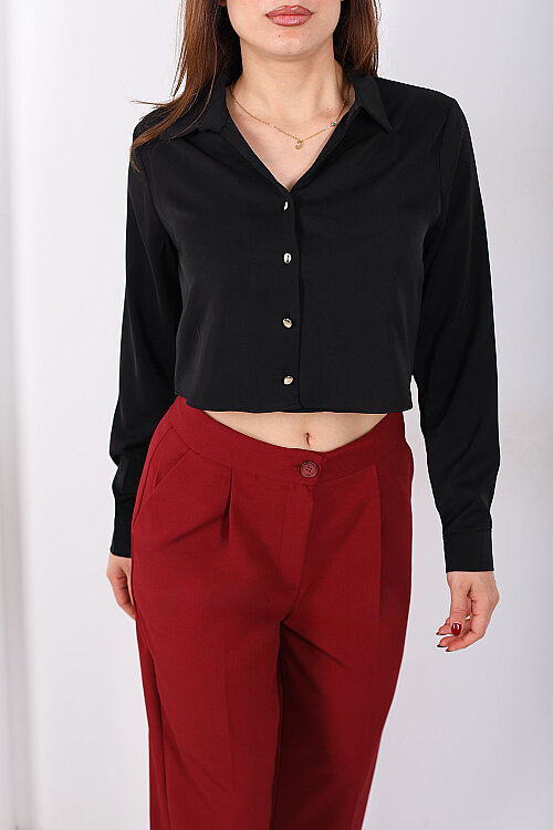 Gold Düğmeli Viskon Siyah Kadın Crop Gömlek - Berox (1)