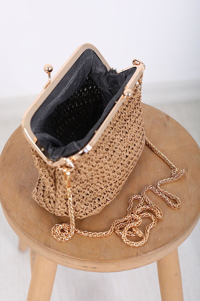 Gold Klips Detaylı Camel Hasır Çanta - 2