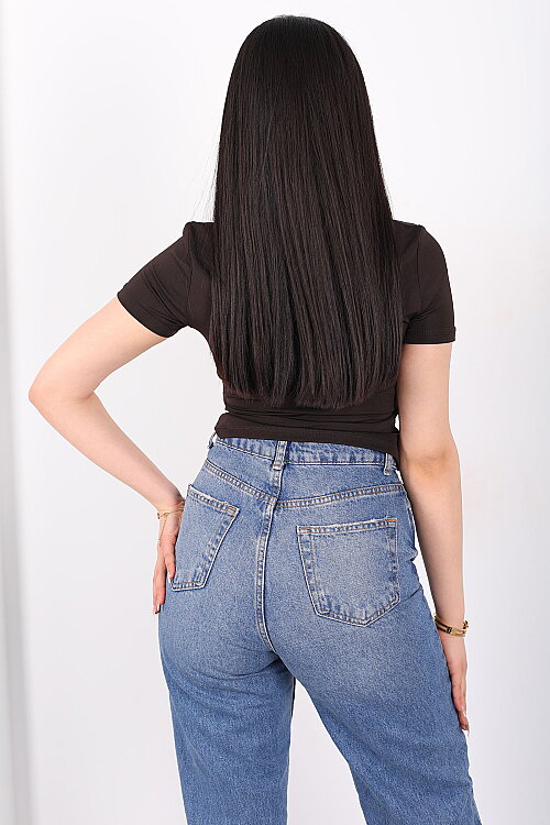 Gül Detaylı Kısa Kol Sandy Kahverengi Kadın Crop Bluz - 5